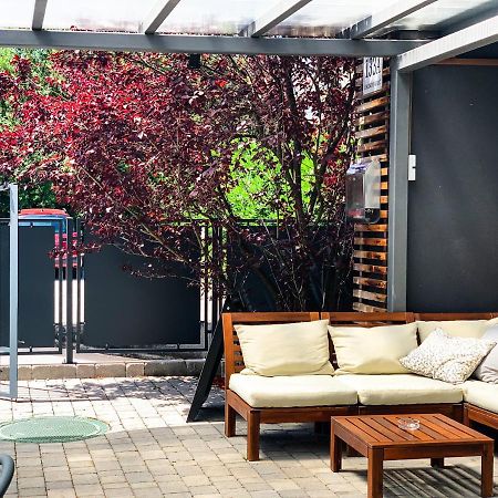 Pepino, Holiday House With A Garden Vrhnika Exterior foto